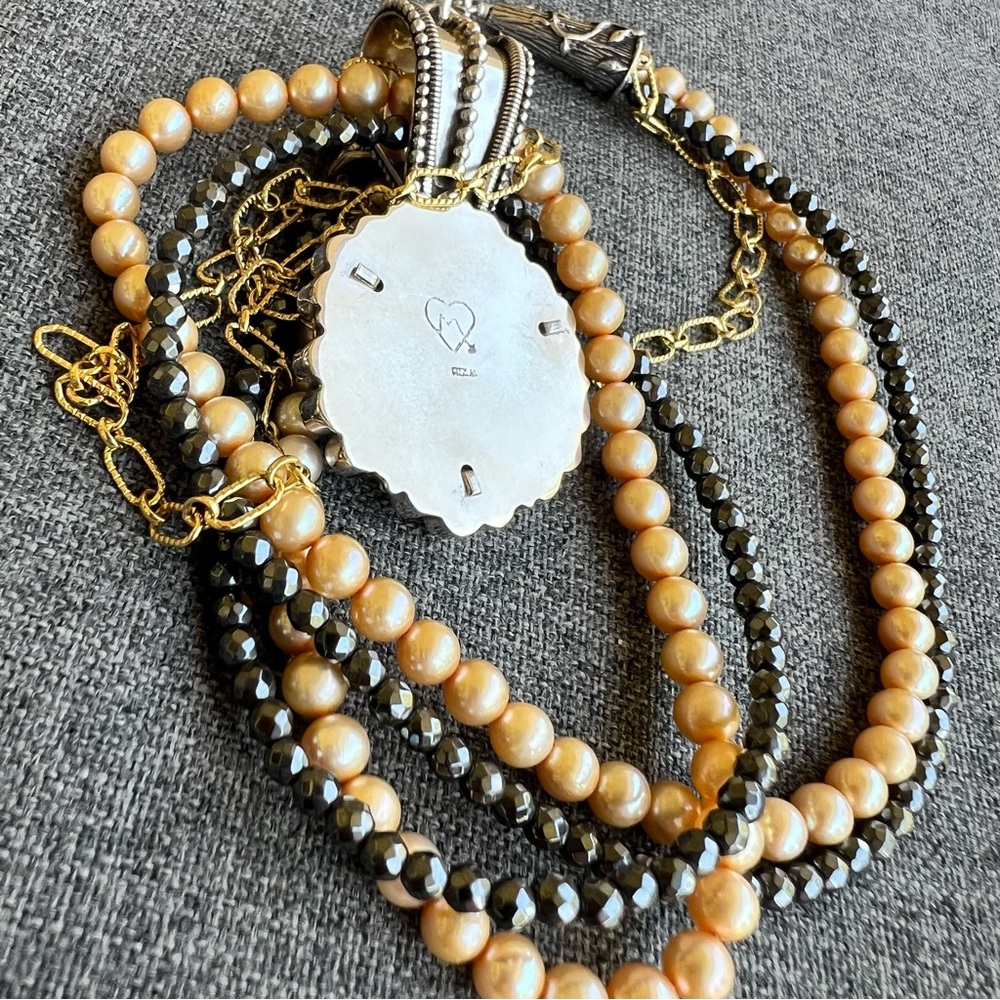 Mars And Valentine Pearls Bead Multi-Strand Necklace with Floral Gold Pendant - Picture 5 of 5